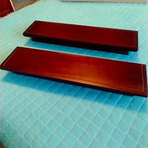 Floating wood shelves